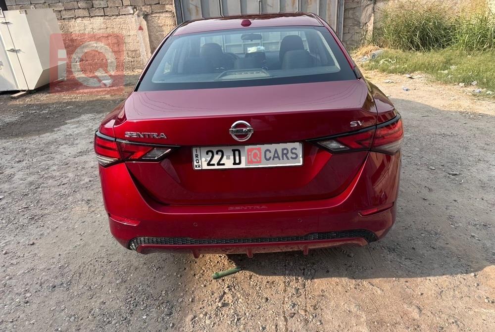 نیسان سێنترا